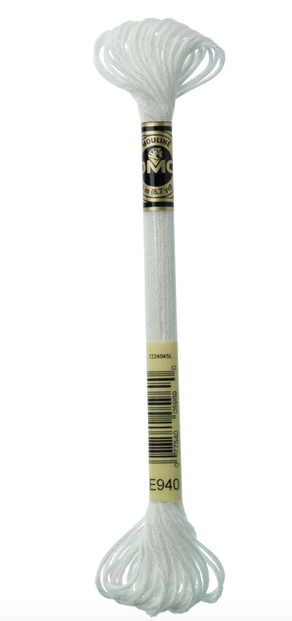 Light Effects Thread: 6 x 8m: Skeins D317WE\940